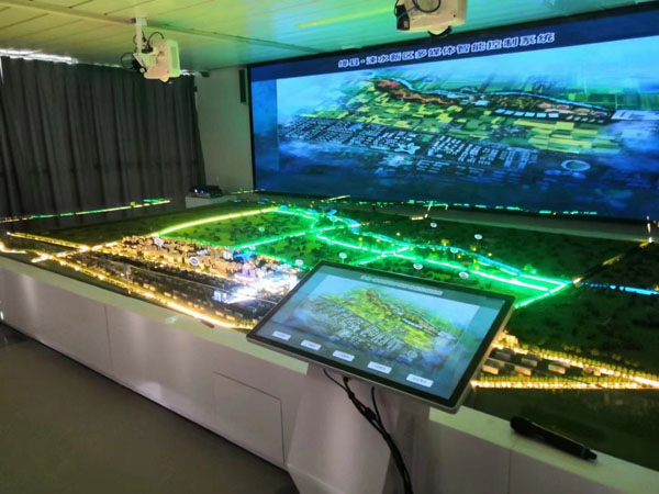 ��ý�����ɳ��ģ������